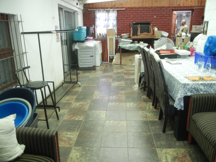 9 Bedroom Property for Sale in Sunnyridge Eastern Cape